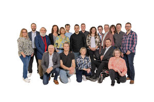 auf dem Bild fehlen Nuray Yasar und Jochen Schäfer